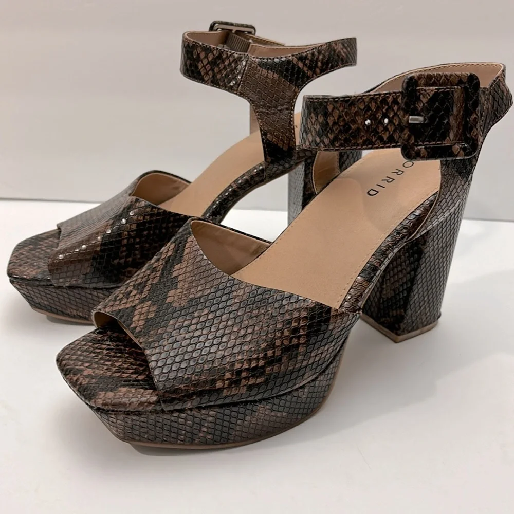 Torrid Snakeskin Print Platform Block Heel Sandal Size 9 - Picture 7 of 8